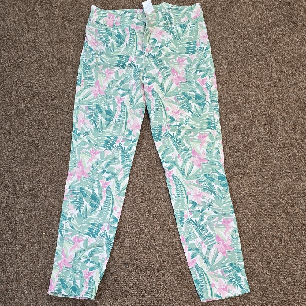 Old Navy Womens Pixie Size 6 Tall - Green and Pink Floral Pants